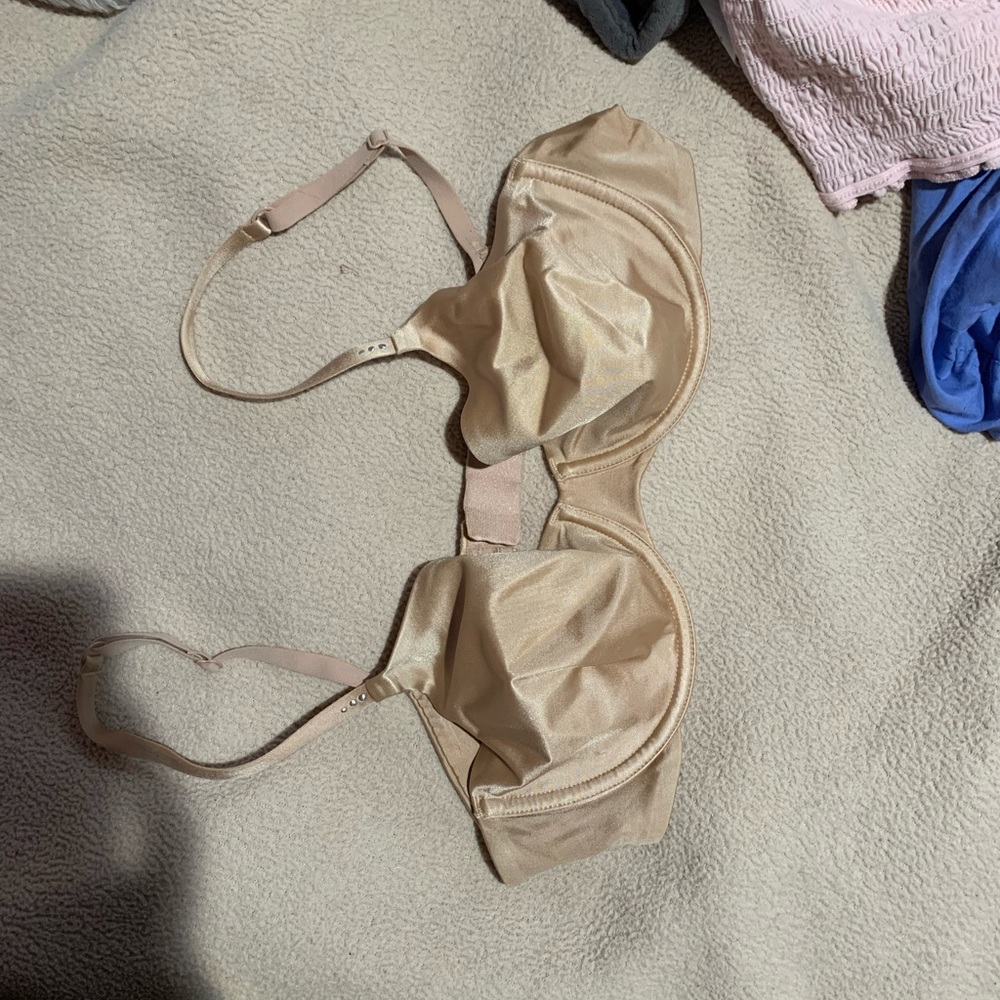 VS wireless bra